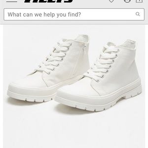 Soda Lug Canvas Boots